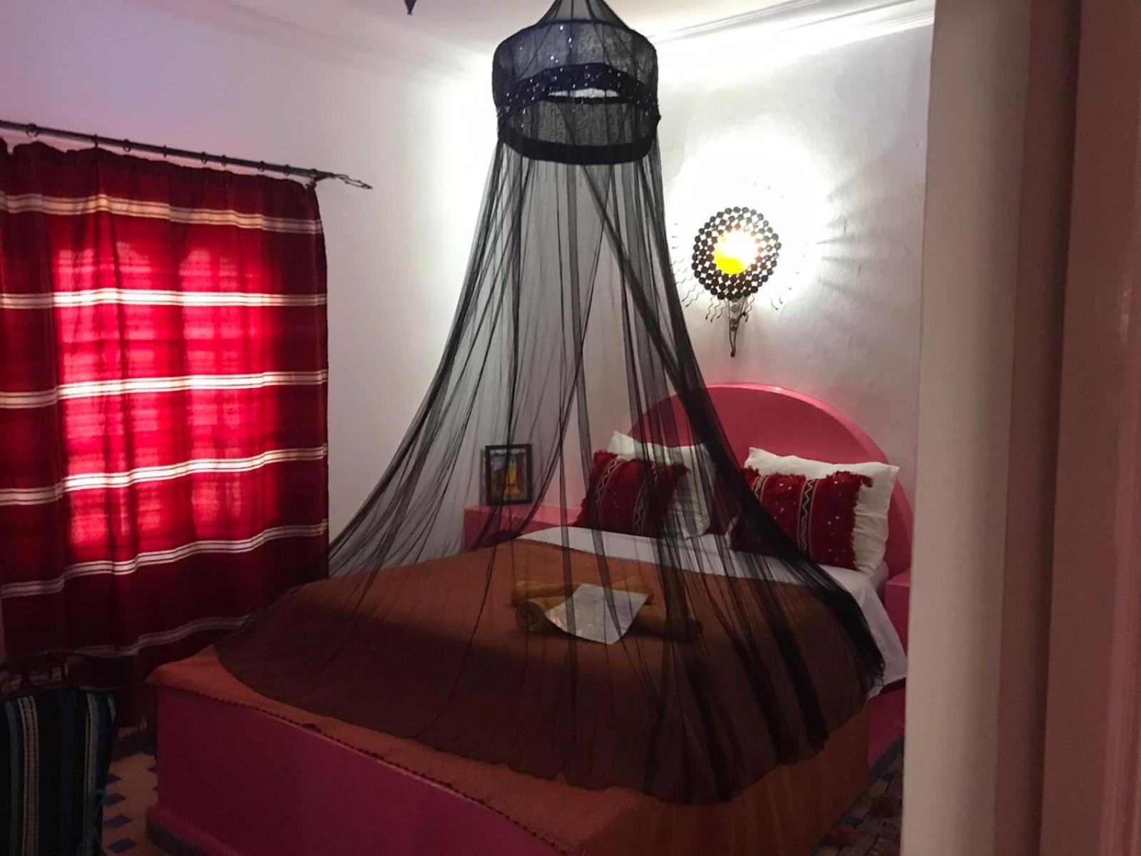 Hotel Riad Gnaoua เอสเซาอิรา ภายนอก รูปภาพ